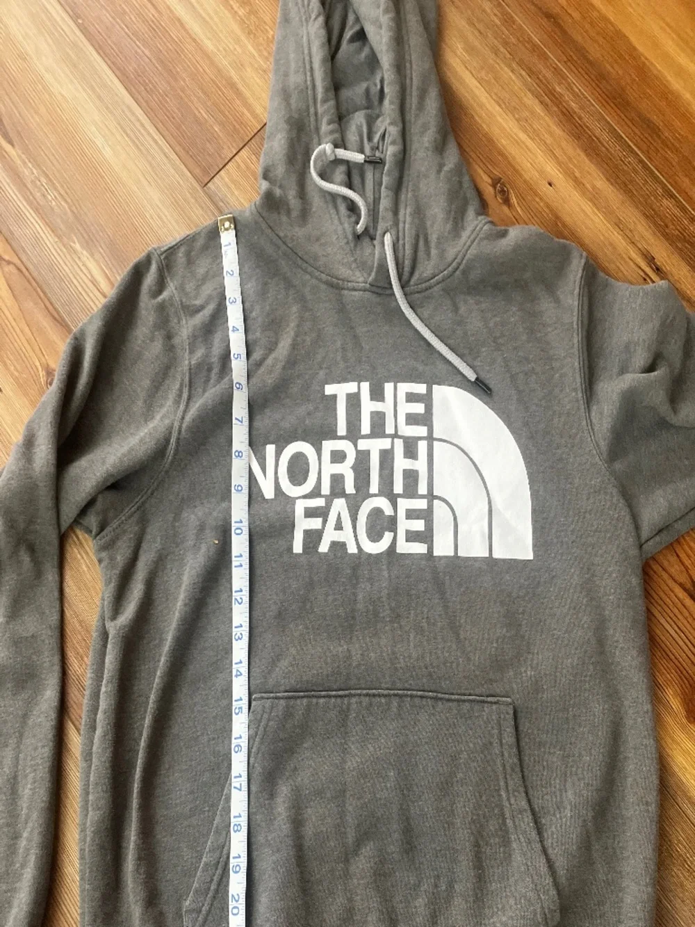 The North Face Mens Gray Pullover Hoodie Logo Graphic Sweatshirt Small